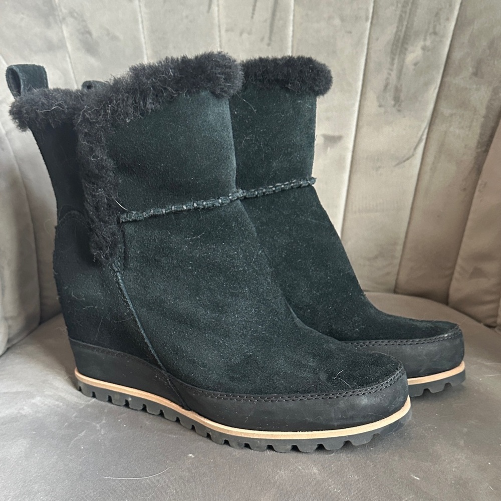 UGG Black Suede Winter Boots - Size 7